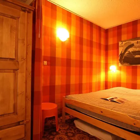 Apartment Location Ideale, 4 Pers A Serre-chevalier, Proche Pistes, Balcon, Tv, Coin Nuit Et Casier A - Fr-1-330e-86 Saint-Chaffrey